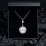 FastHelp Fashion - Monogrammed Ladies Necklet in Box